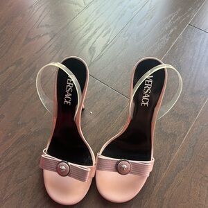 Versace Women's Pink heels